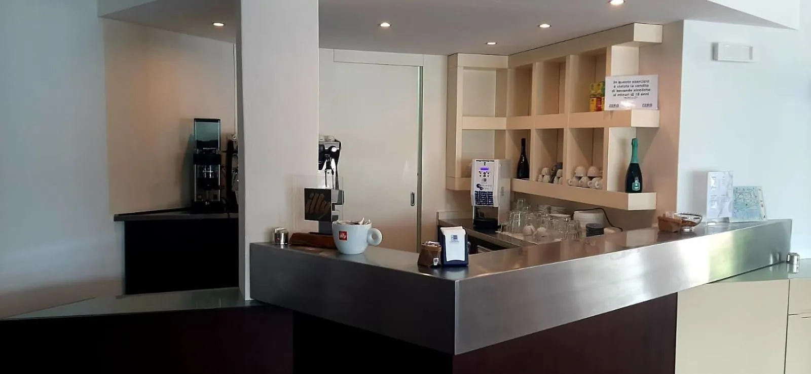 פרדורה Mc Hotel